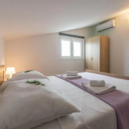 Amazing In With Wifi *