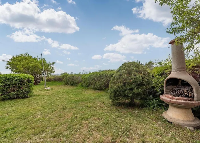 Апартаменты Amazing In With Wifi